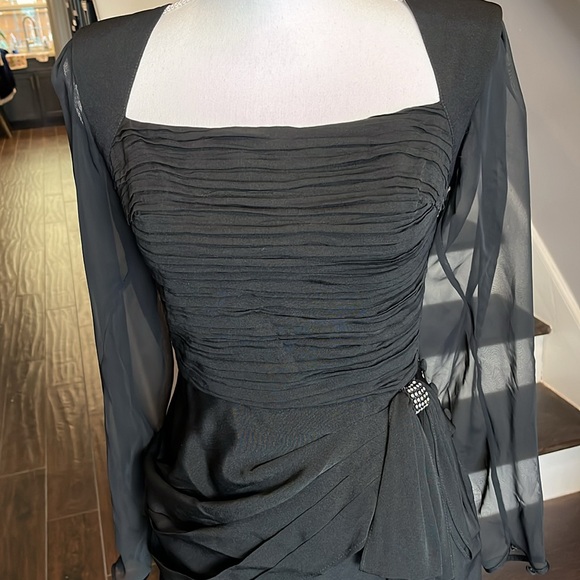 BB/Collections Classy Vintage Cocktail Dress Sz 8. Sheer Sleeves. Keyhole back - Picture 4 of 16